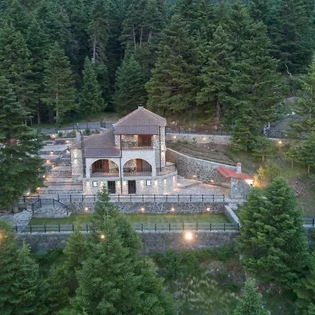 Relax In Mainalo Vila