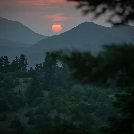 Relax In Mainalo * Radhos