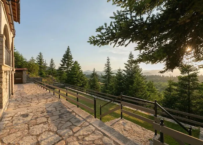 Relax In Mainalo Radhos