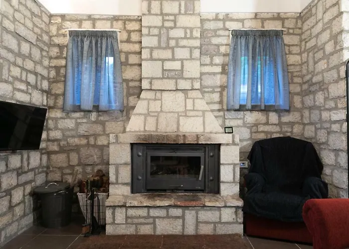 Relax In Mainalo Villa *