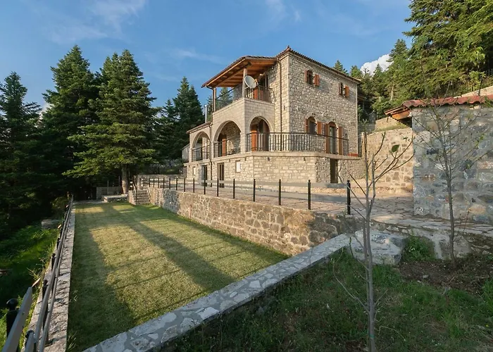 Relax In Mainalo Radhos