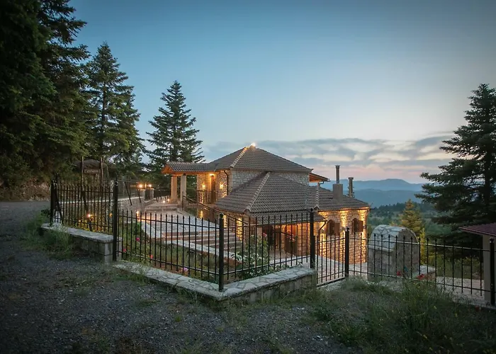 Relax In Mainalo Villa